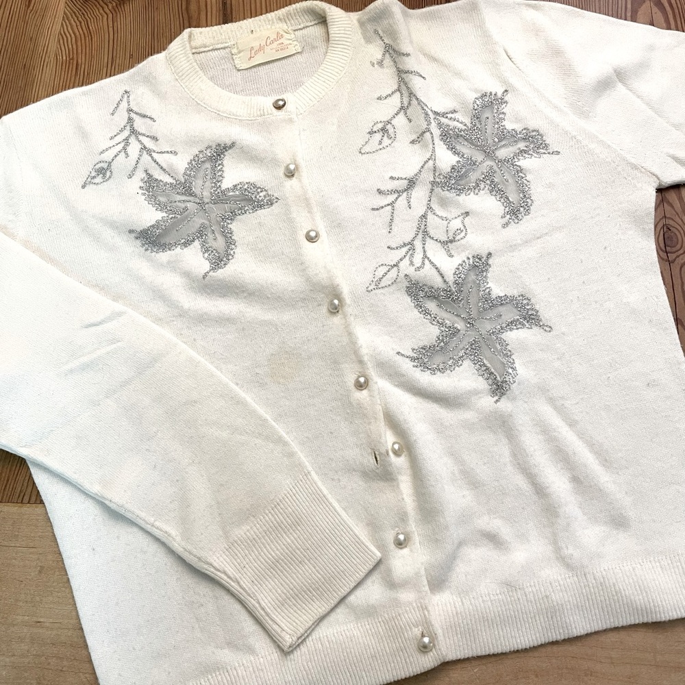 Vintage 50s-60s White Cardigan With Imitation Pearl Buttons, Silver Details